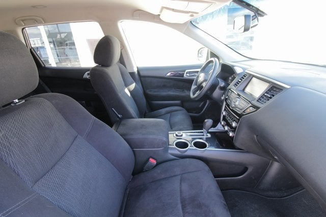 2015 Nissan Pathfinder SV