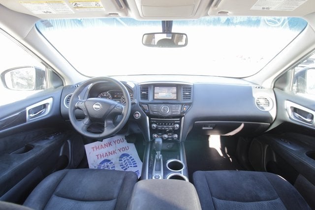 2015 Nissan Pathfinder SV