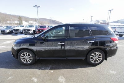 2015 Nissan Pathfinder SV