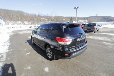 2015 Nissan Pathfinder SV