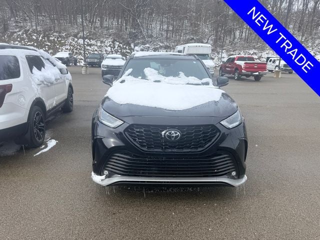 2022 Toyota Highlander XSE