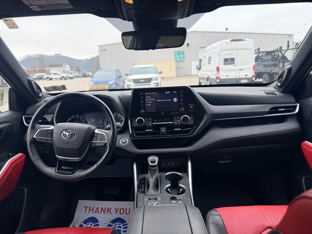 2022 Toyota Highlander XSE