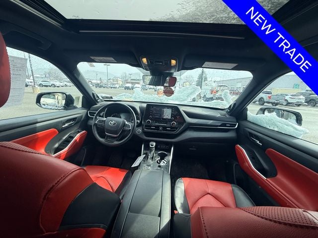 2022 Toyota Highlander XSE