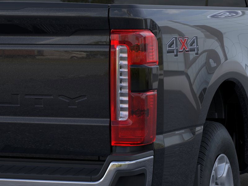 2026 Ford Super Duty F-350® XLT