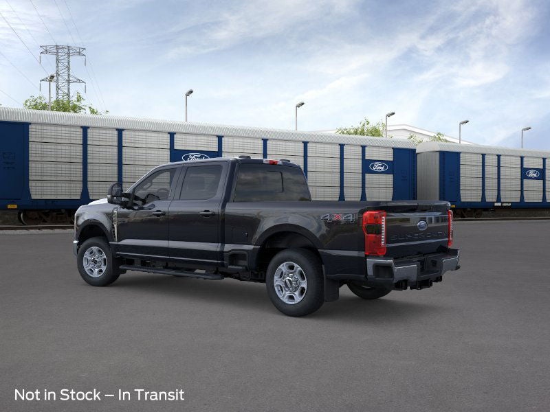 2026 Ford Super Duty F-350® XLT